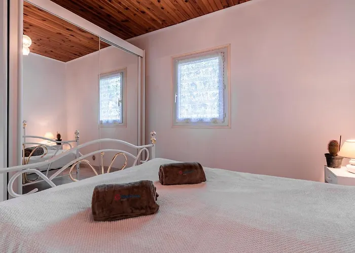 Holiday Home Campestra By Interhome بيت للعطل كوتي شْيافاري